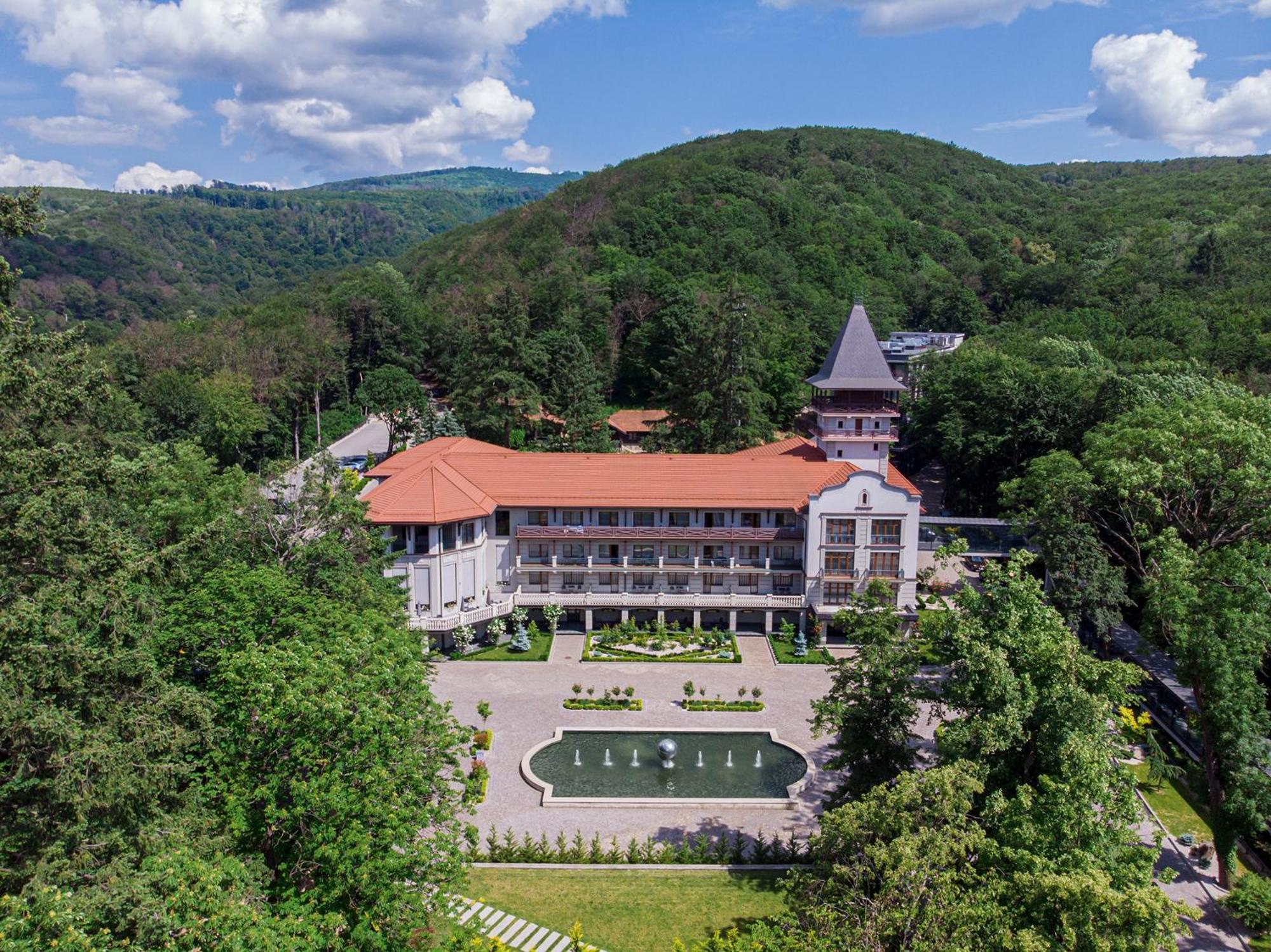 Verkhovyna Resort Medical & Wellness Kamenitsa Esterno foto